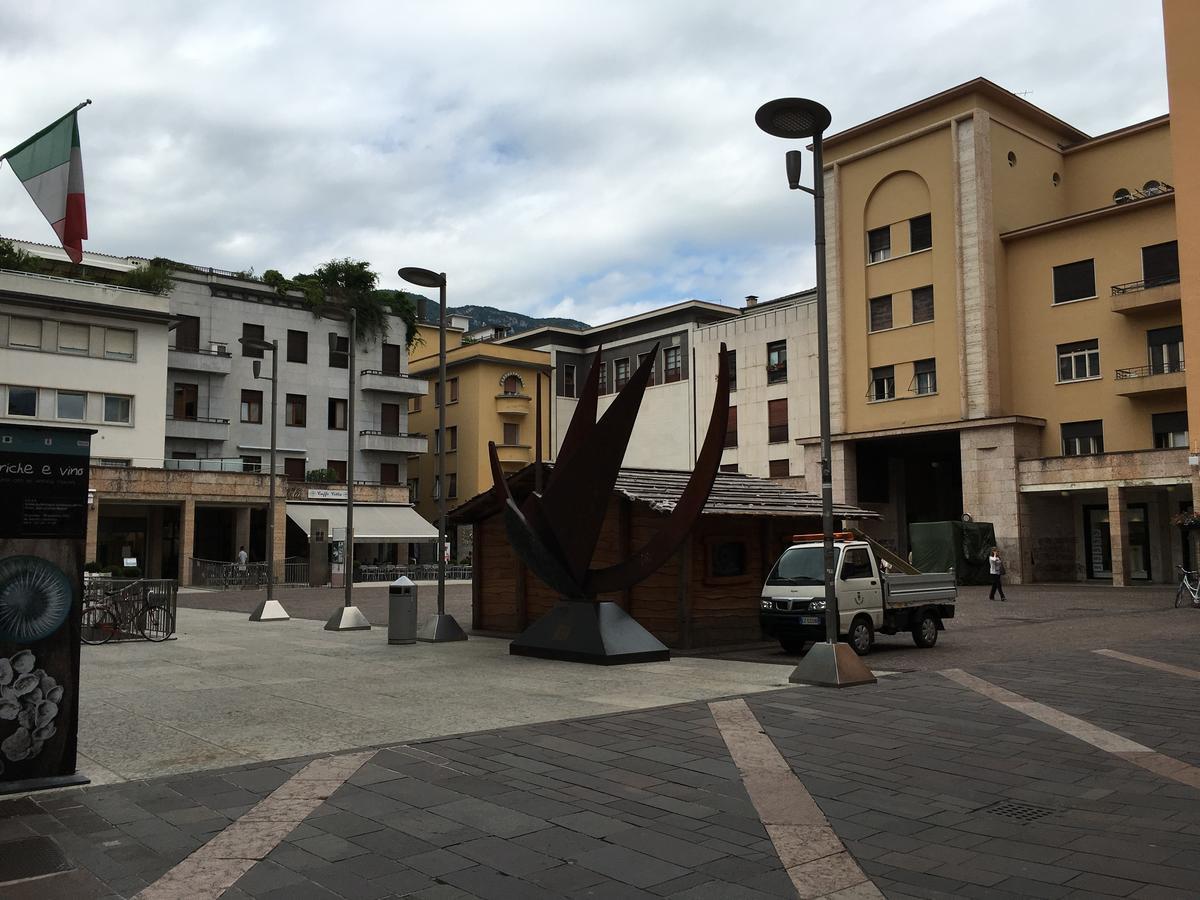 B&B And Apartments Armando Diaz Trento Exterior photo